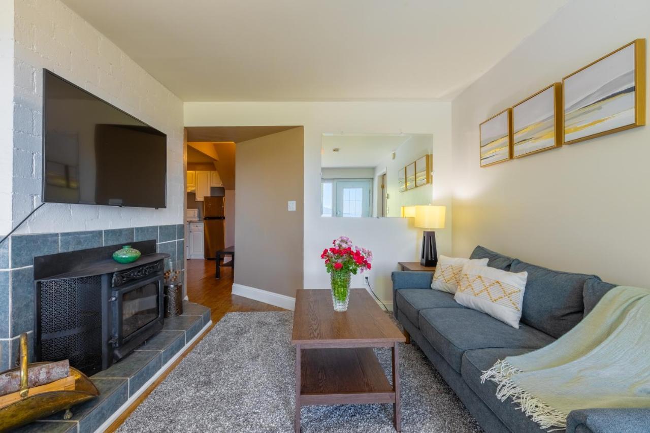 Two Bedroom With Amazing Ocean View North Vancouver Dış mekan fotoğraf